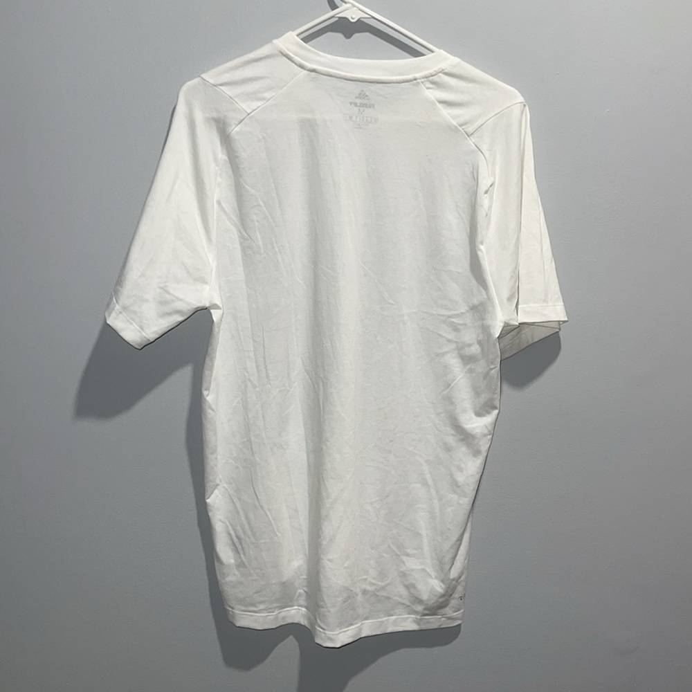 BNWT- Adidas FREELIFT Climalite T-Shirt - Picture 3 of 6